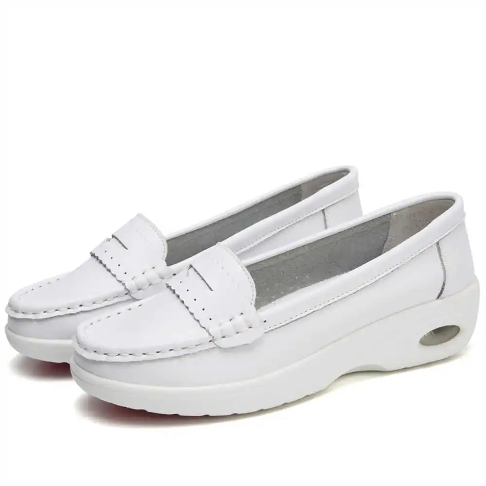Thick Sole Slipon White Traine - Formal Upper Wear For Men Winter recension och pris